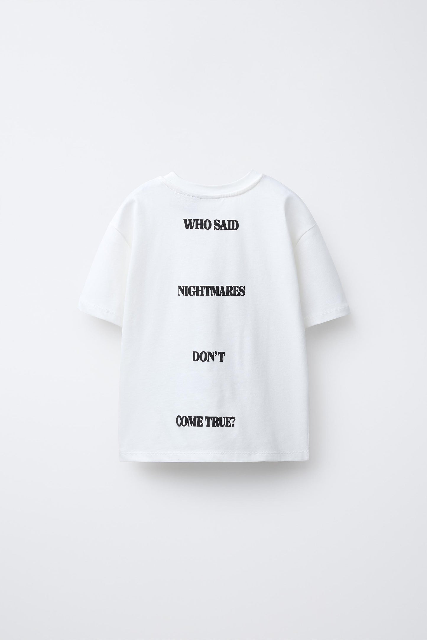 CAMISETA DE MERLINA ZARA