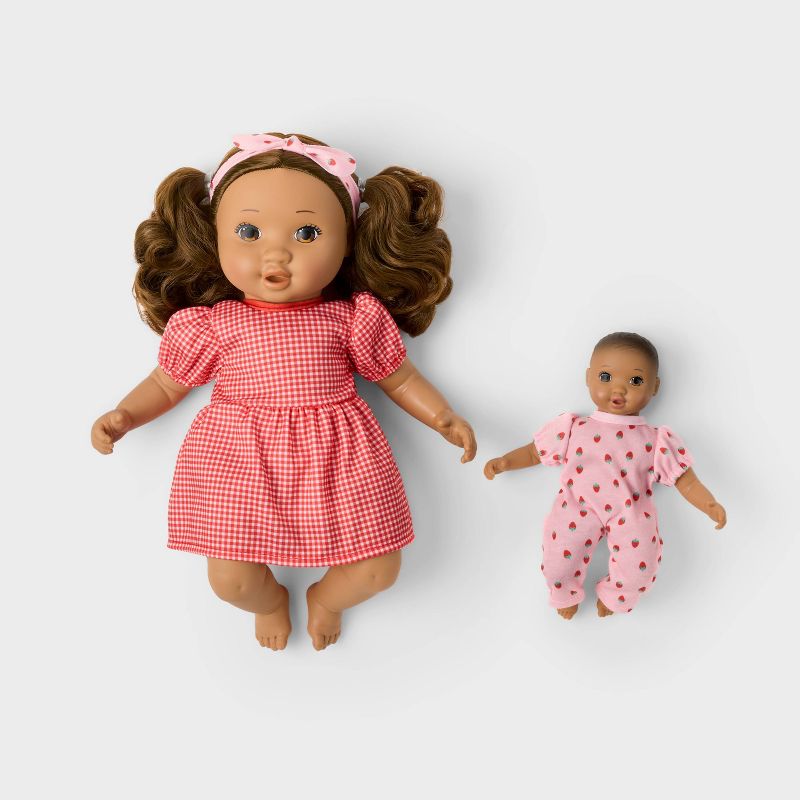 MUÑECA Y HERMANITA GIGGLE SCAPE