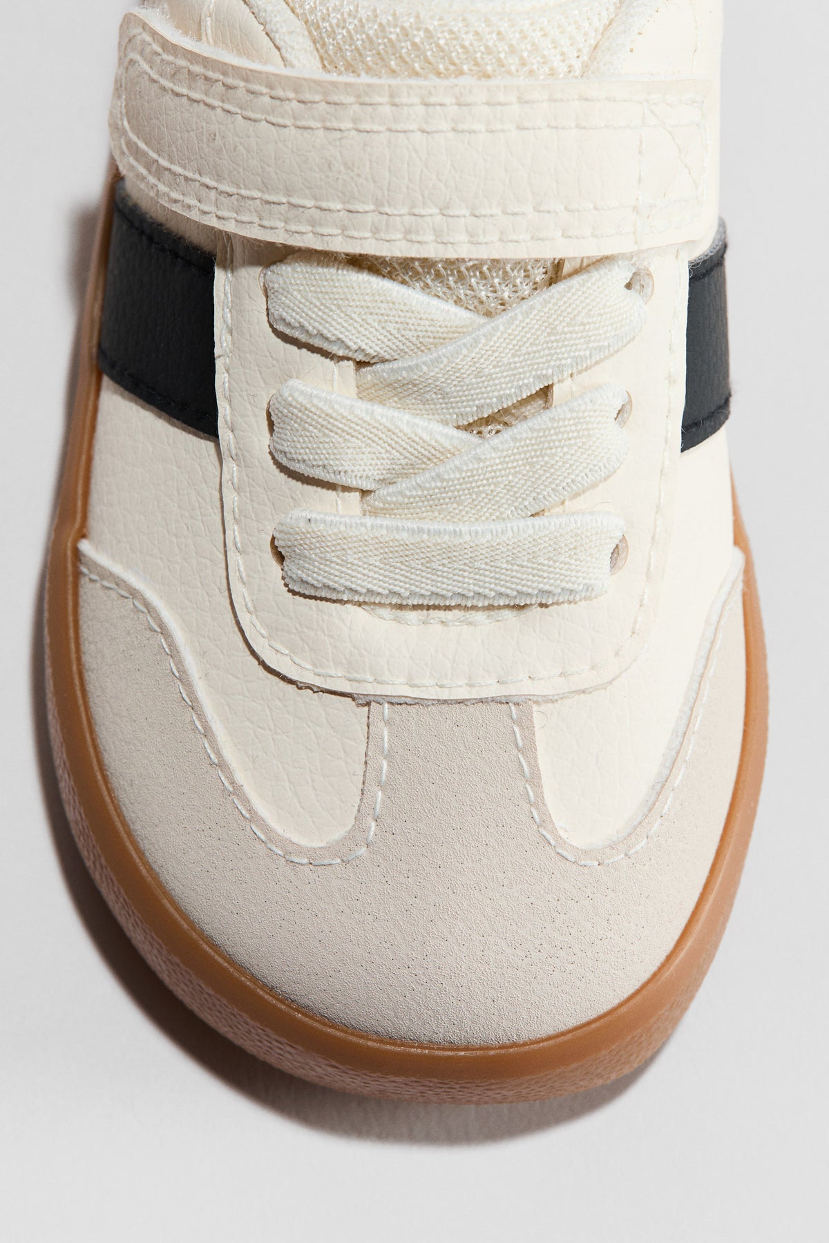 TENIS H&M