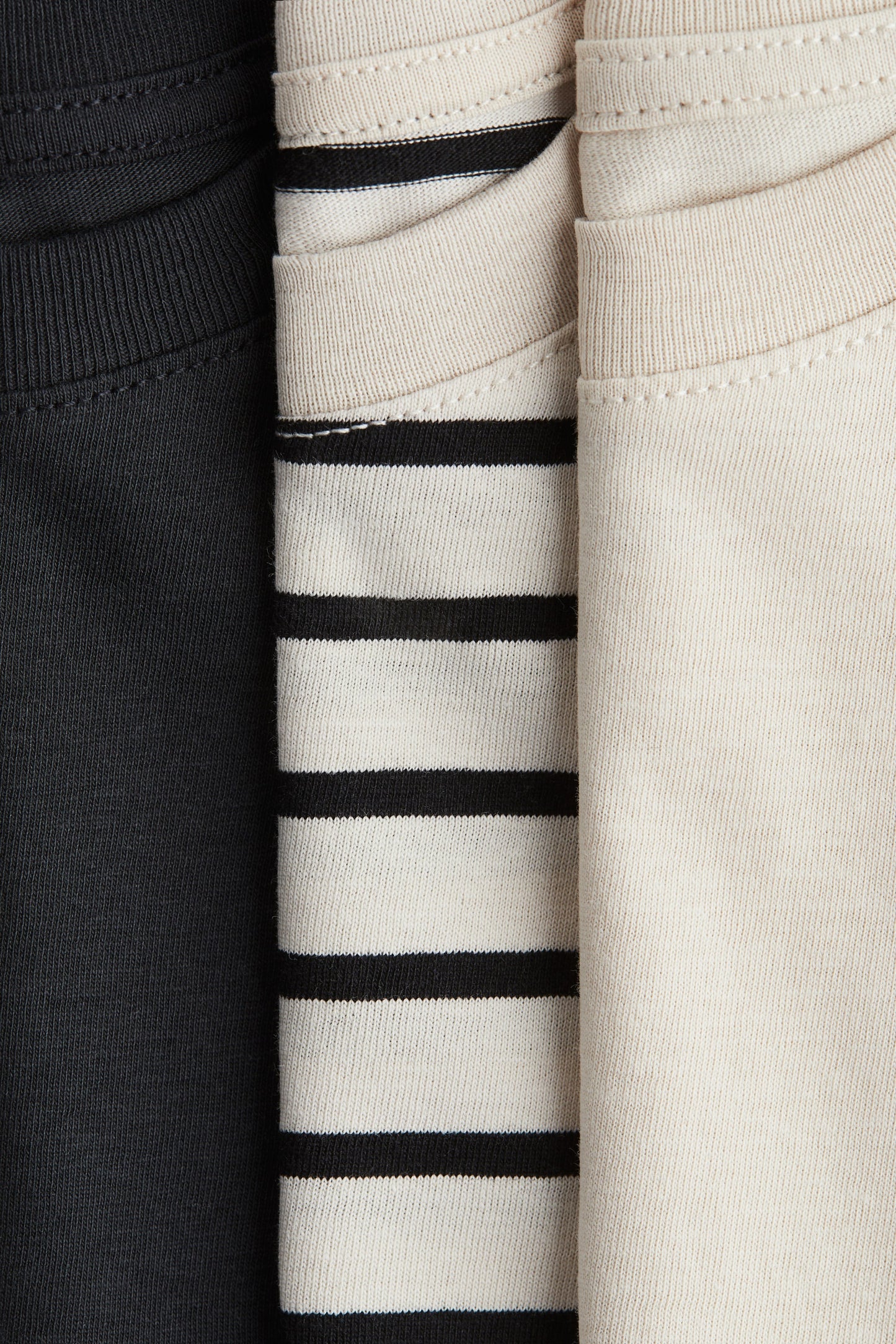 SET DE CAMISETAS H&M