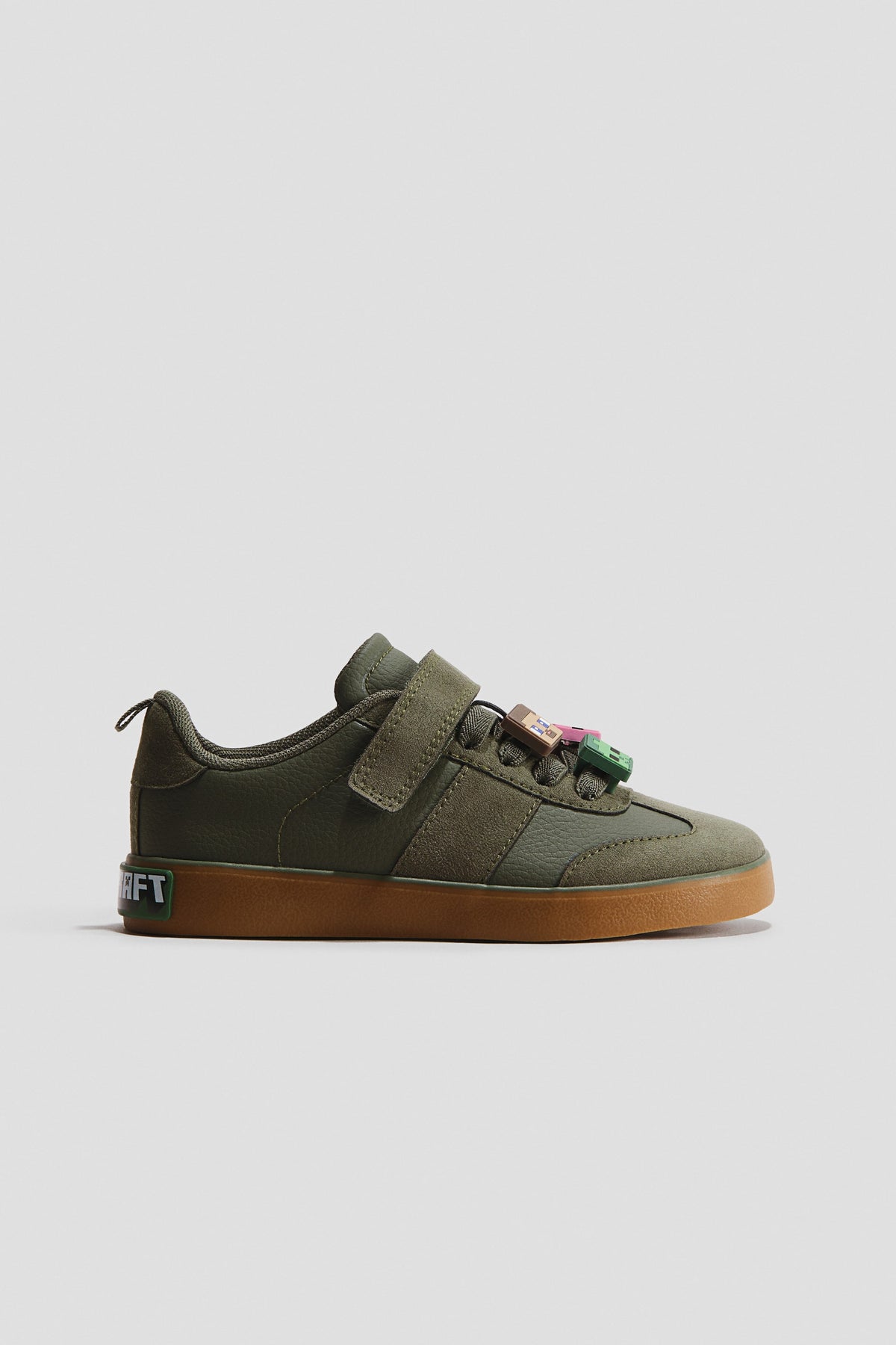 TENIS DE MINECRAFT H&M