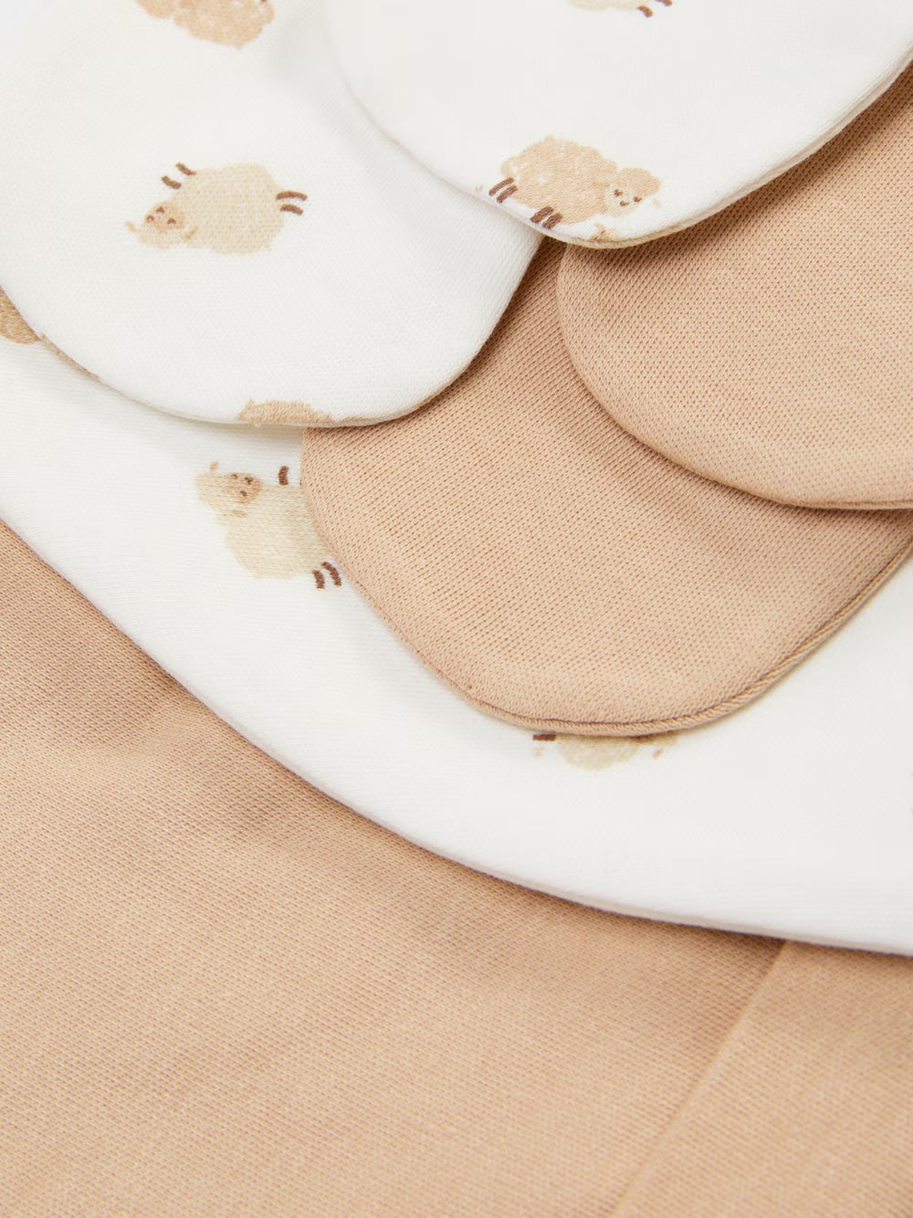 SET DE GORRO Y GUANTES PRIMARK