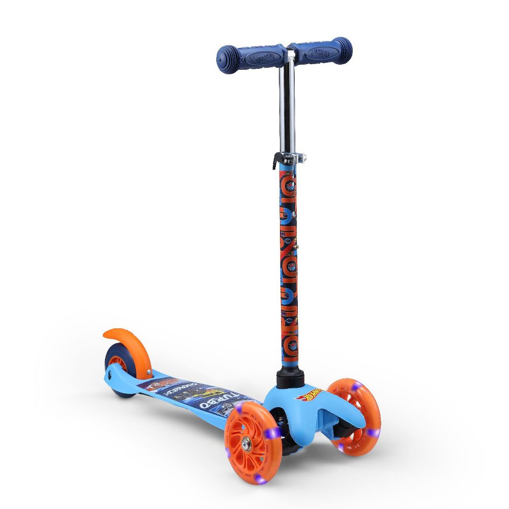 PATINETA DE HOT WHEELS