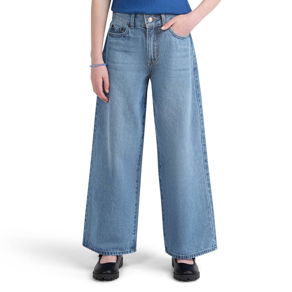JEAN LEVIS