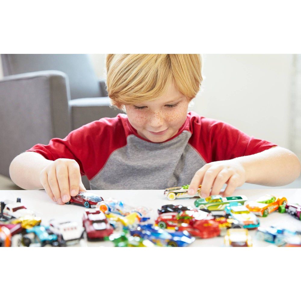PAQ DE 50 HOT WHEELS