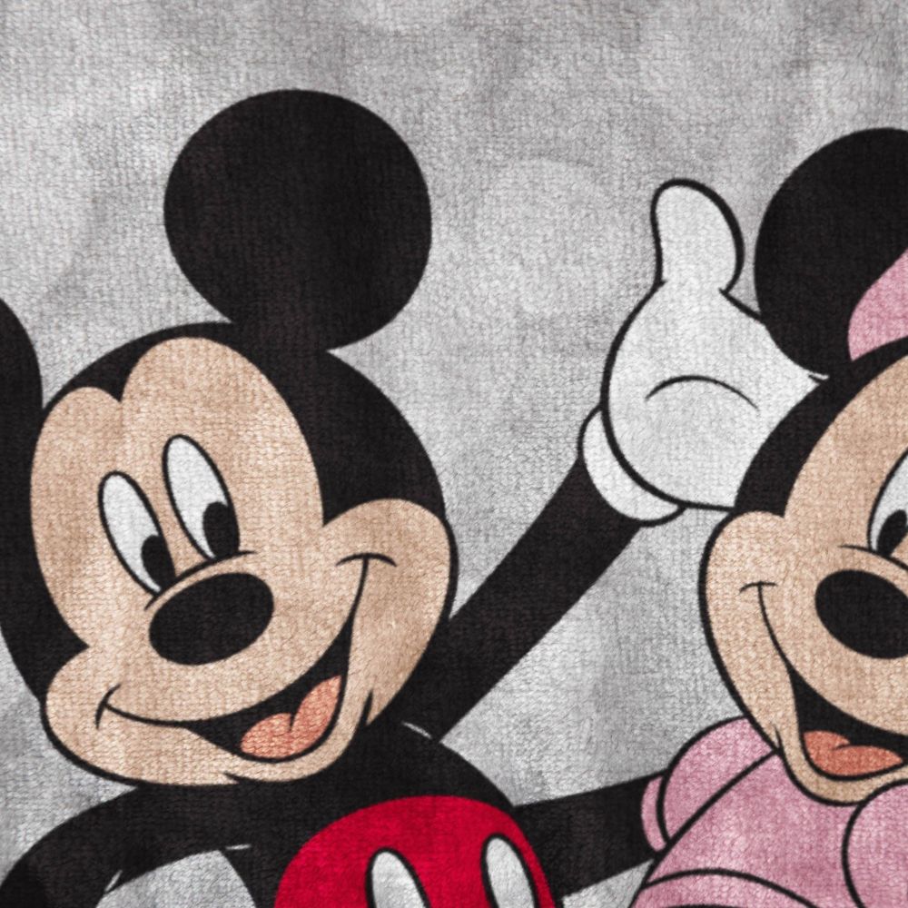 SABANA DE MINNIE Y MICKEY
