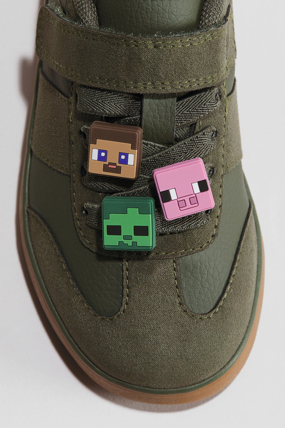 TENIS DE MINECRAFT H&M